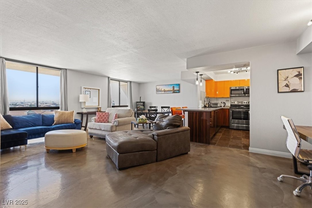 3930 University Center Drive 902