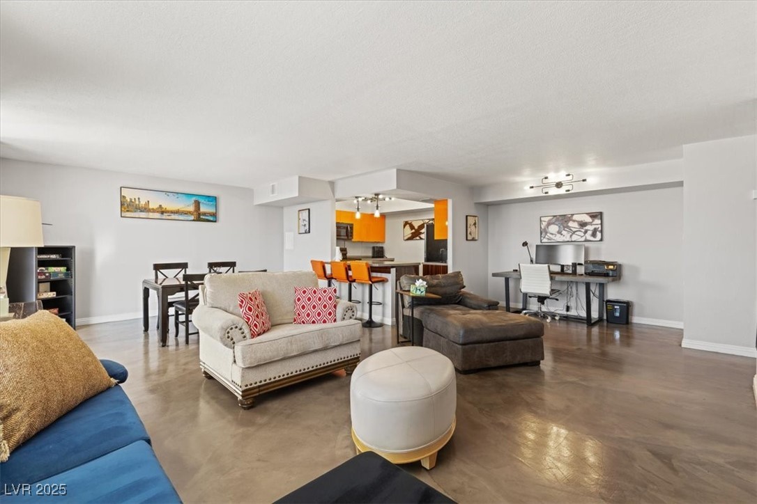 3930 University Center Drive 902