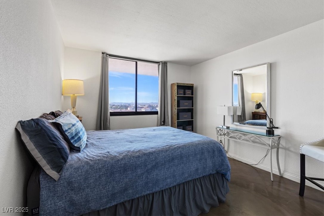 3930 University Center Drive 902