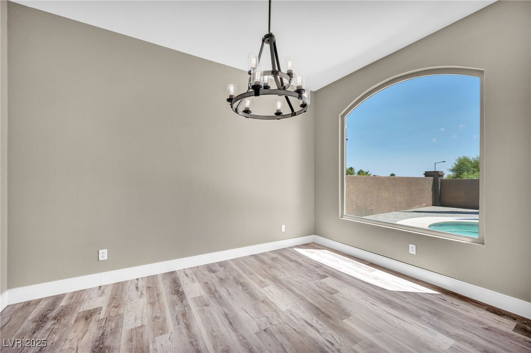 10353 Niagara Falls Lane