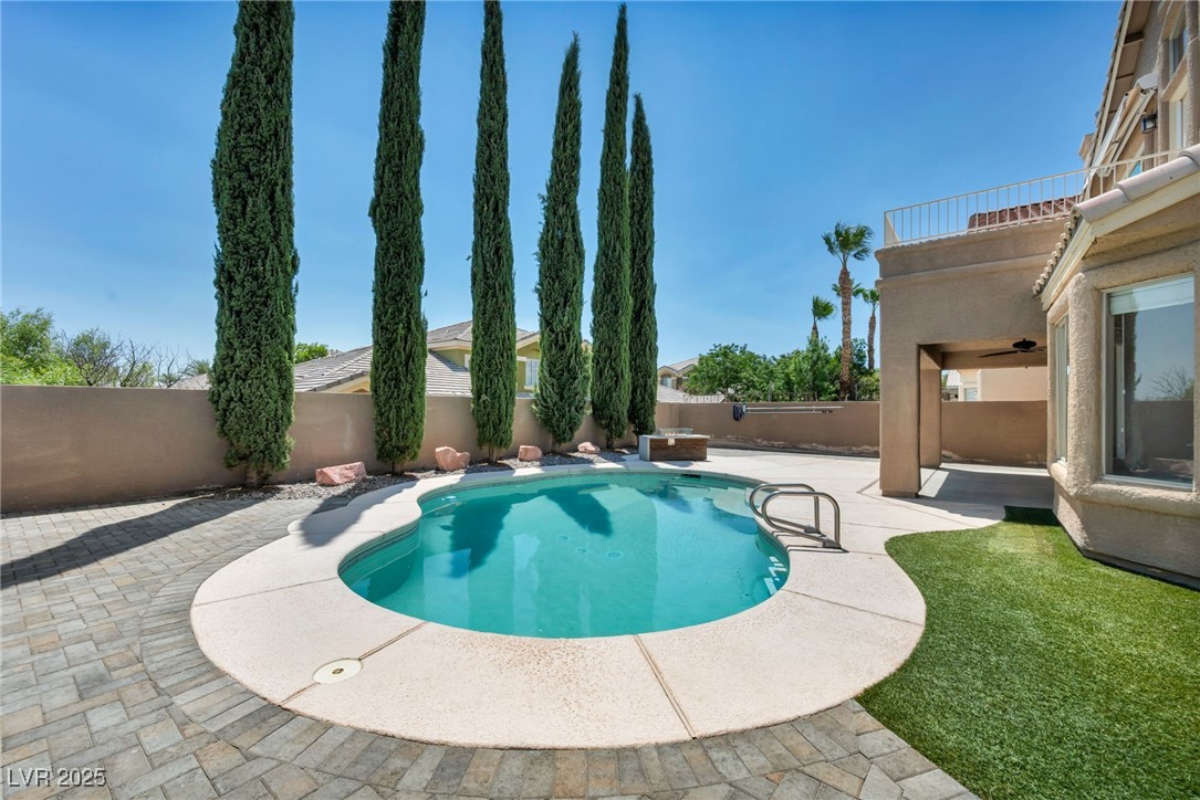 10353 Niagara Falls Lane