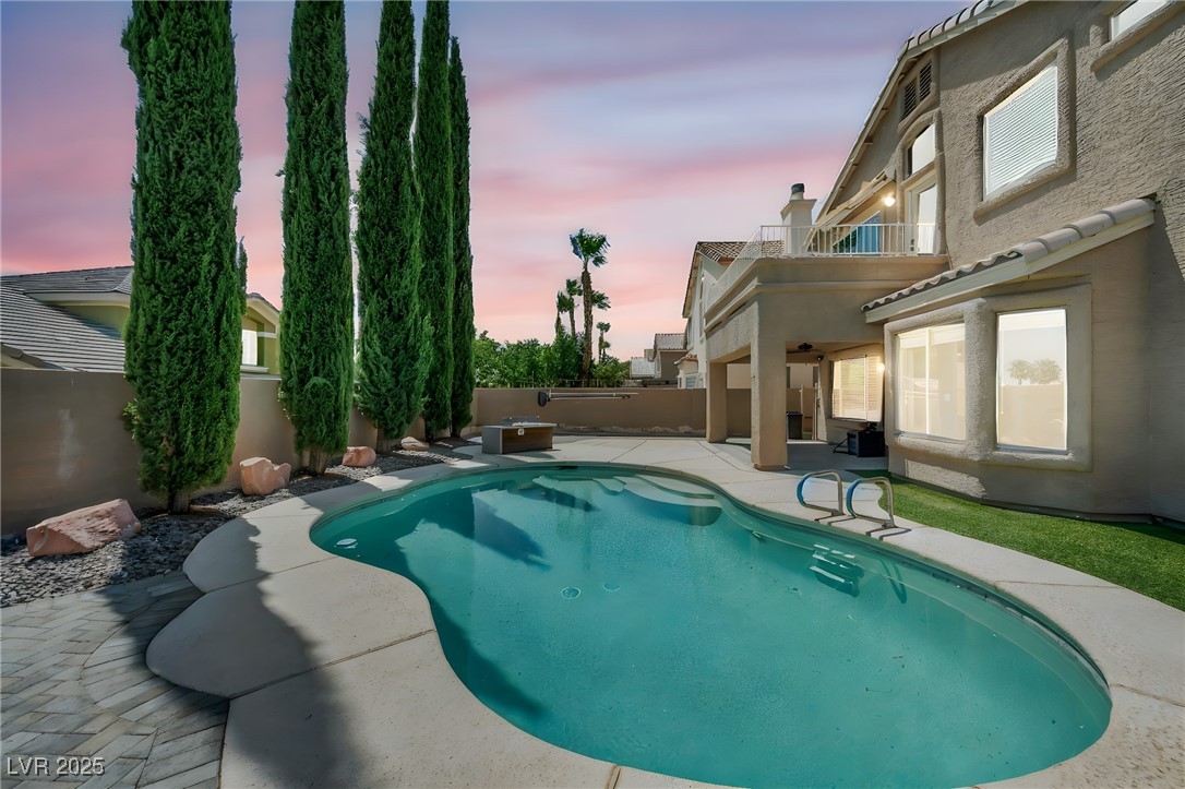 10353 Niagara Falls Lane