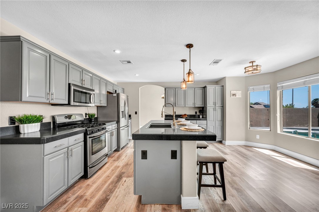 10353 Niagara Falls Lane