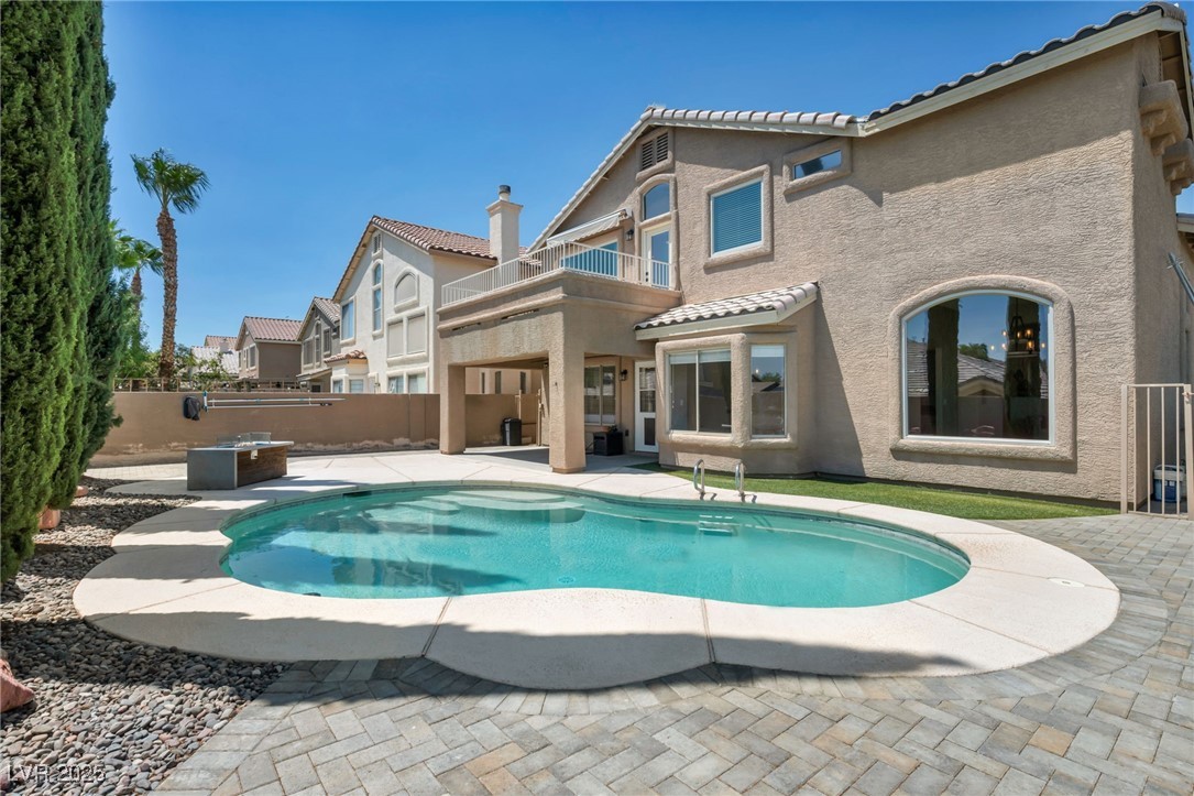 10353 Niagara Falls Lane