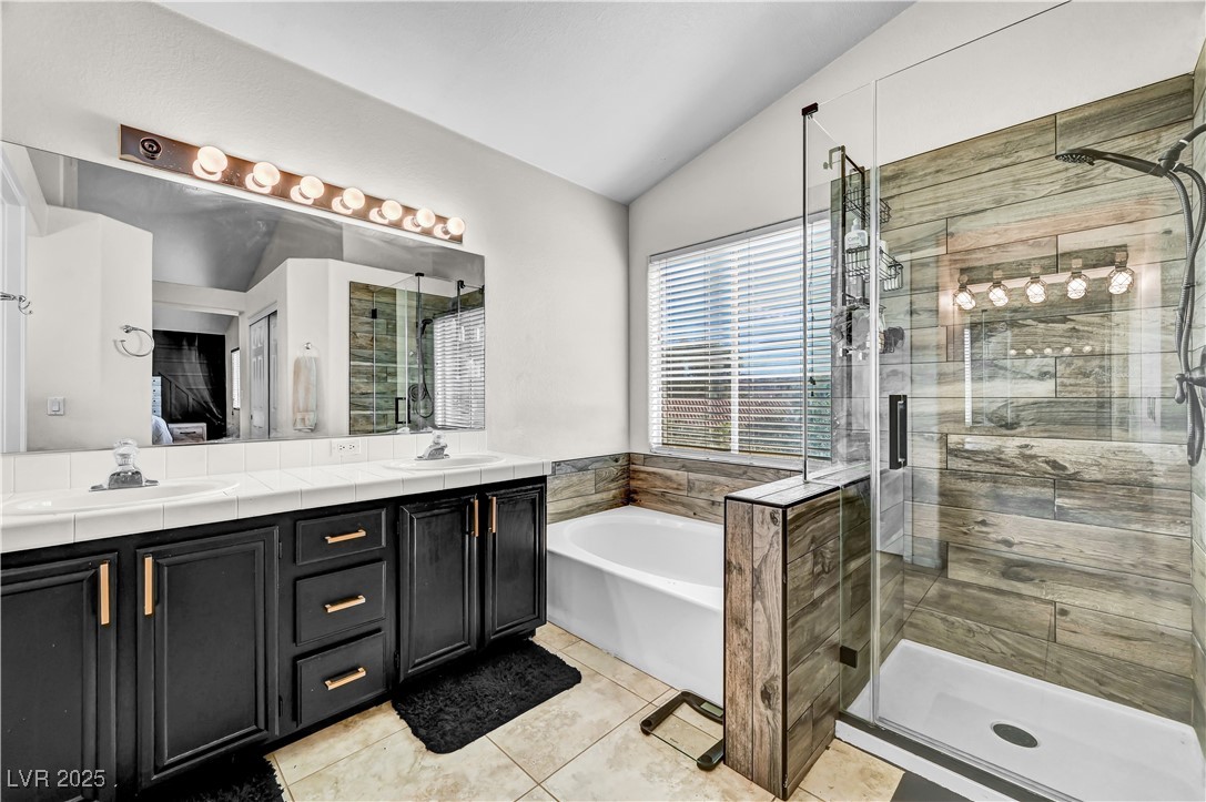 616 Lively Fiesta Way