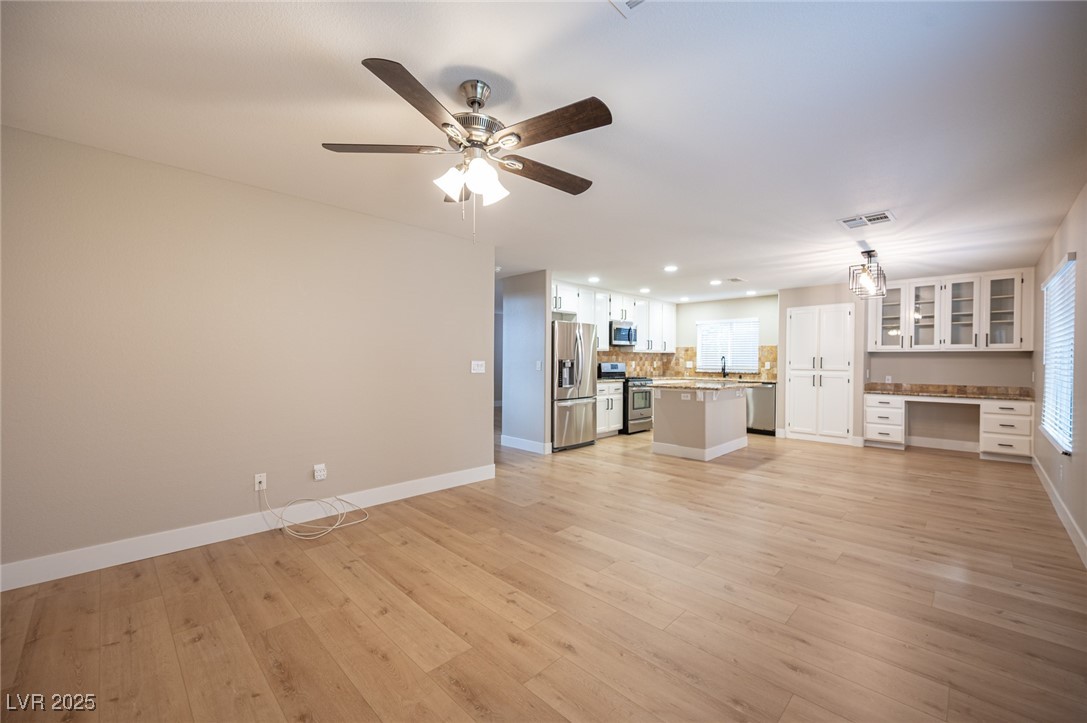 9812 Via Delores Avenue