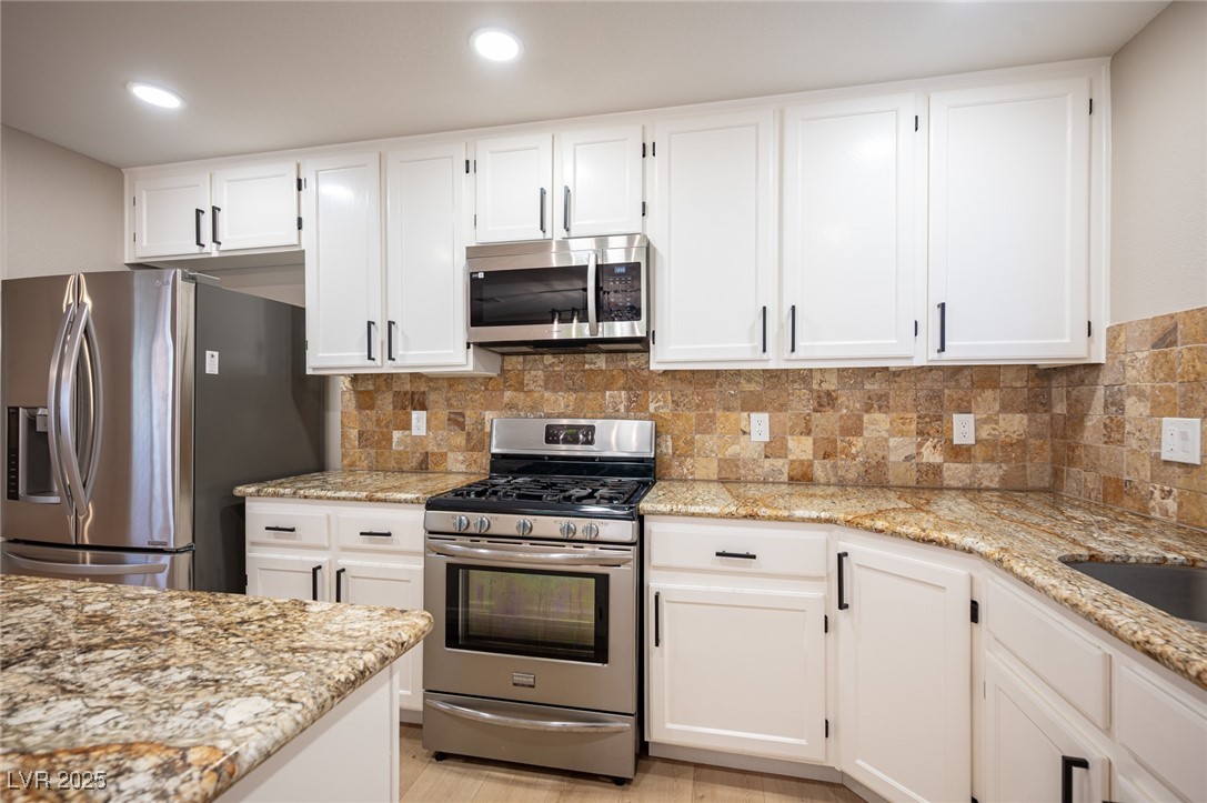9812 Via Delores Avenue