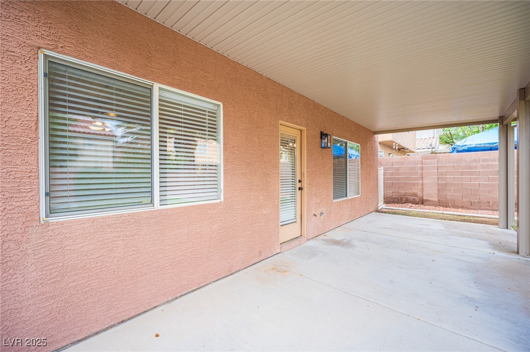 9812 Via Delores Avenue