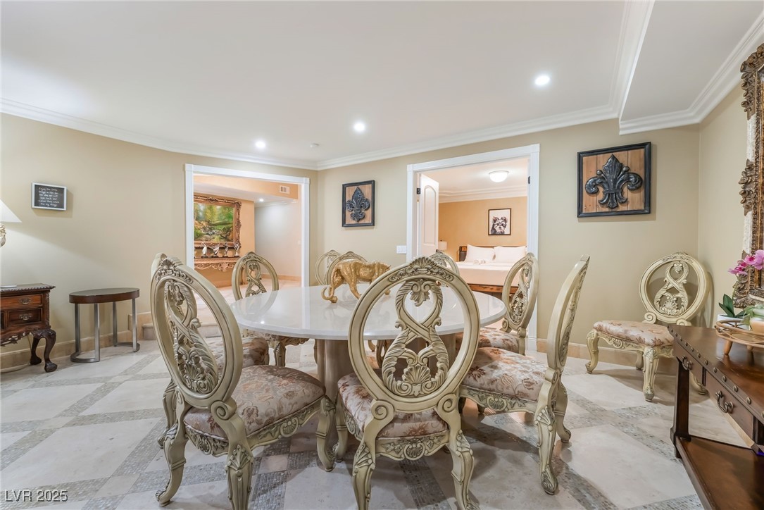 2920 South Tioga Way