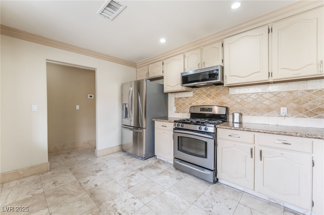 2920 South Tioga Way