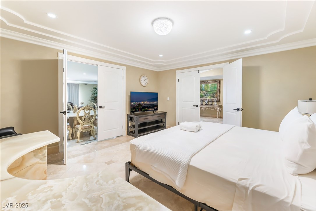 2920 South Tioga Way