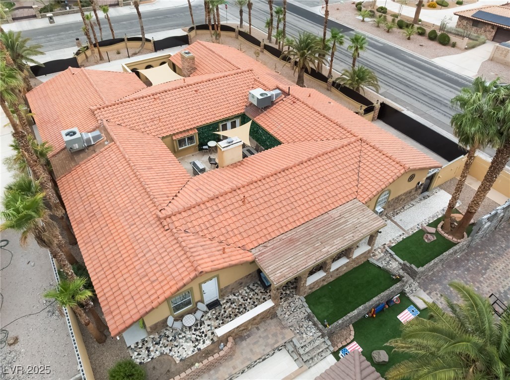 2920 South Tioga Way