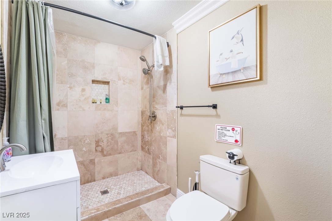 2920 South Tioga Way