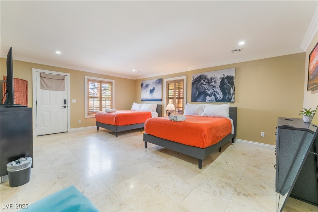 2920 South Tioga Way