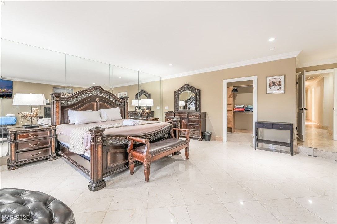 2920 South Tioga Way