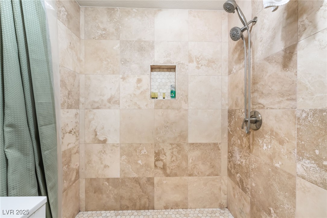 2920 South Tioga Way