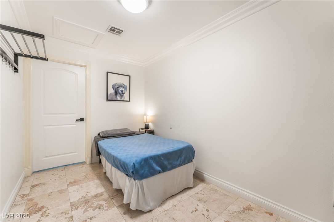 2920 South Tioga Way