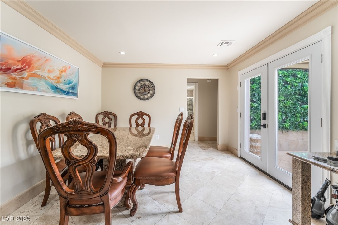 2920 South Tioga Way