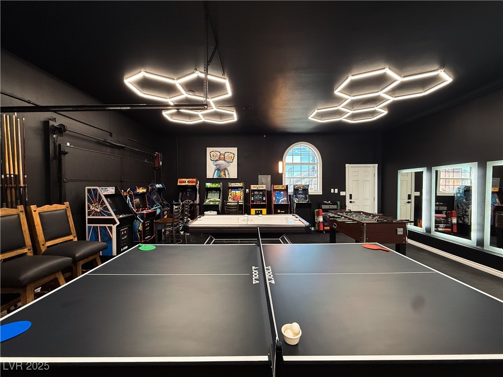 2920 South Tioga Way