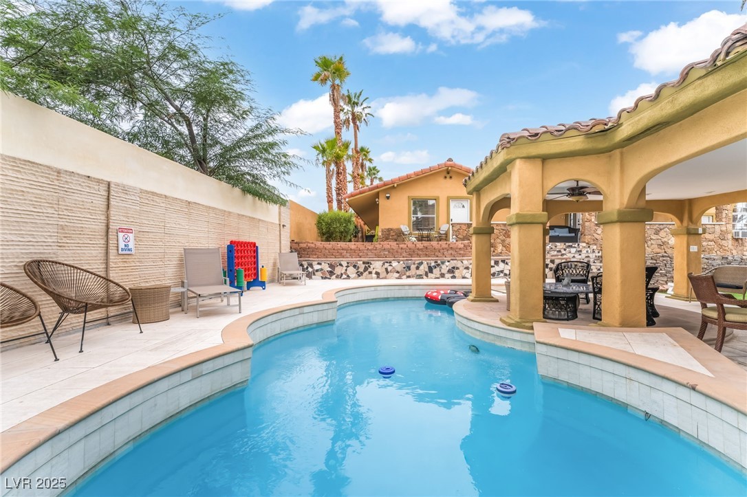 2920 South Tioga Way