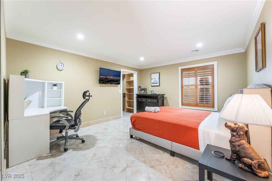 2920 South Tioga Way