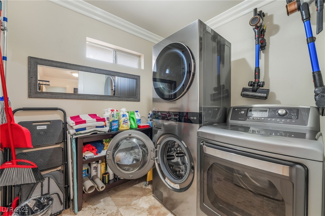 2920 South Tioga Way