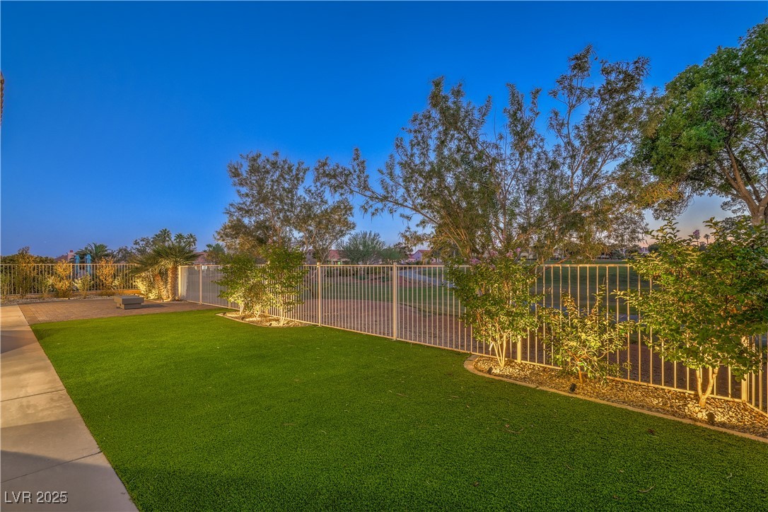 9105 Villa Ridge Drive