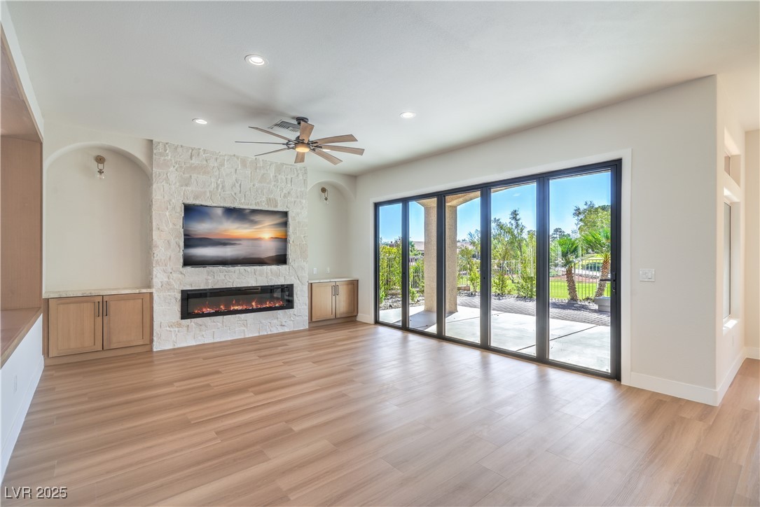 9105 Villa Ridge Drive