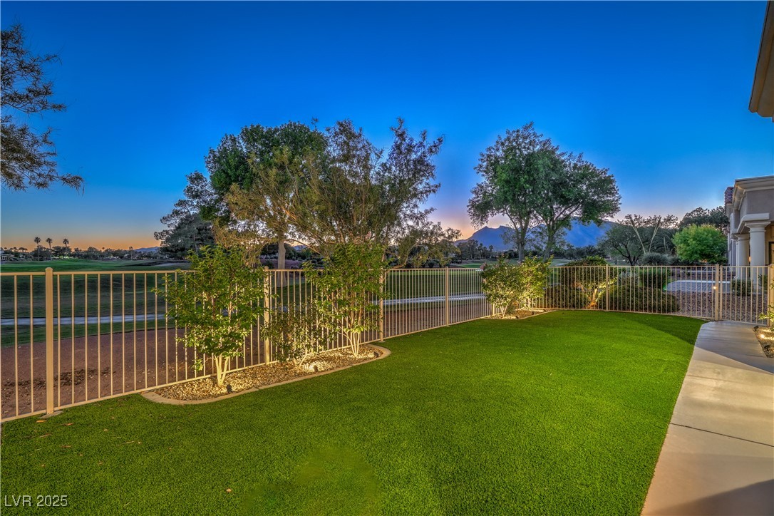 9105 Villa Ridge Drive