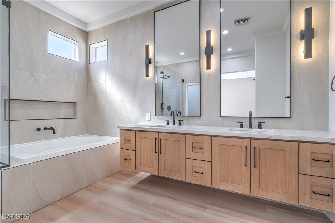 9105 Villa Ridge Drive