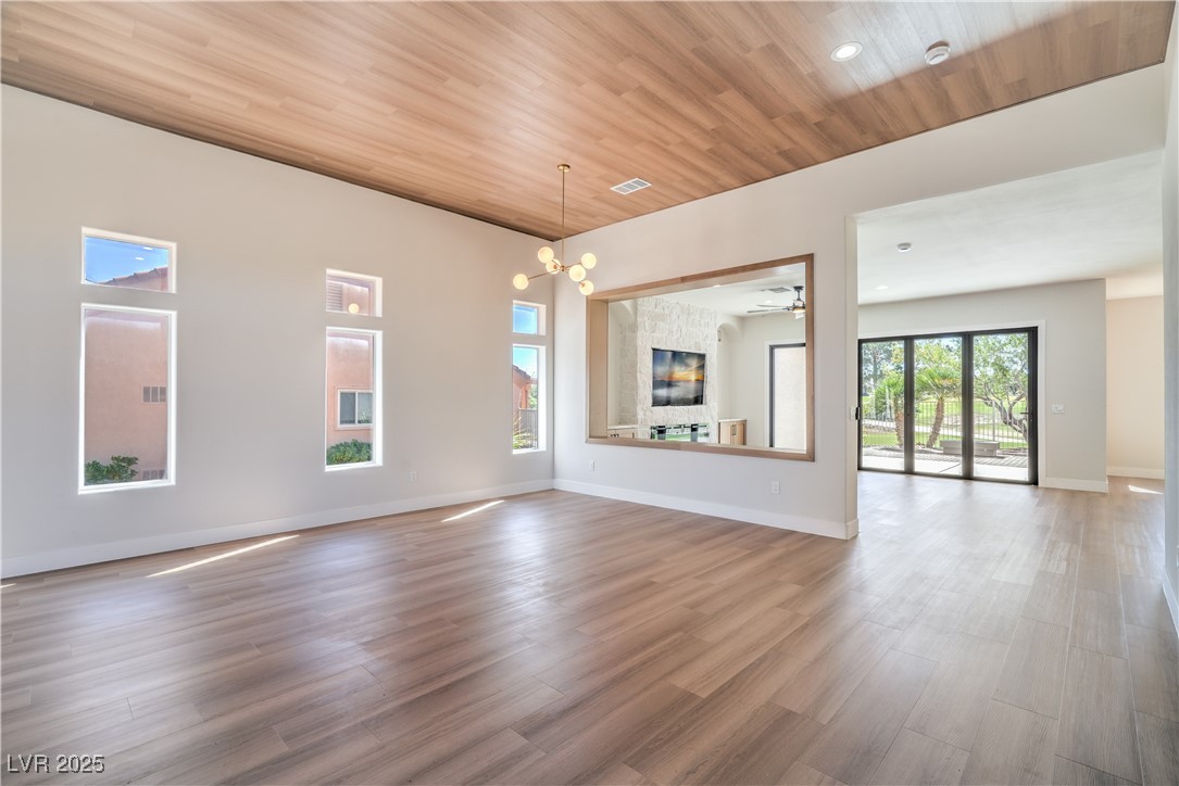 9105 Villa Ridge Drive