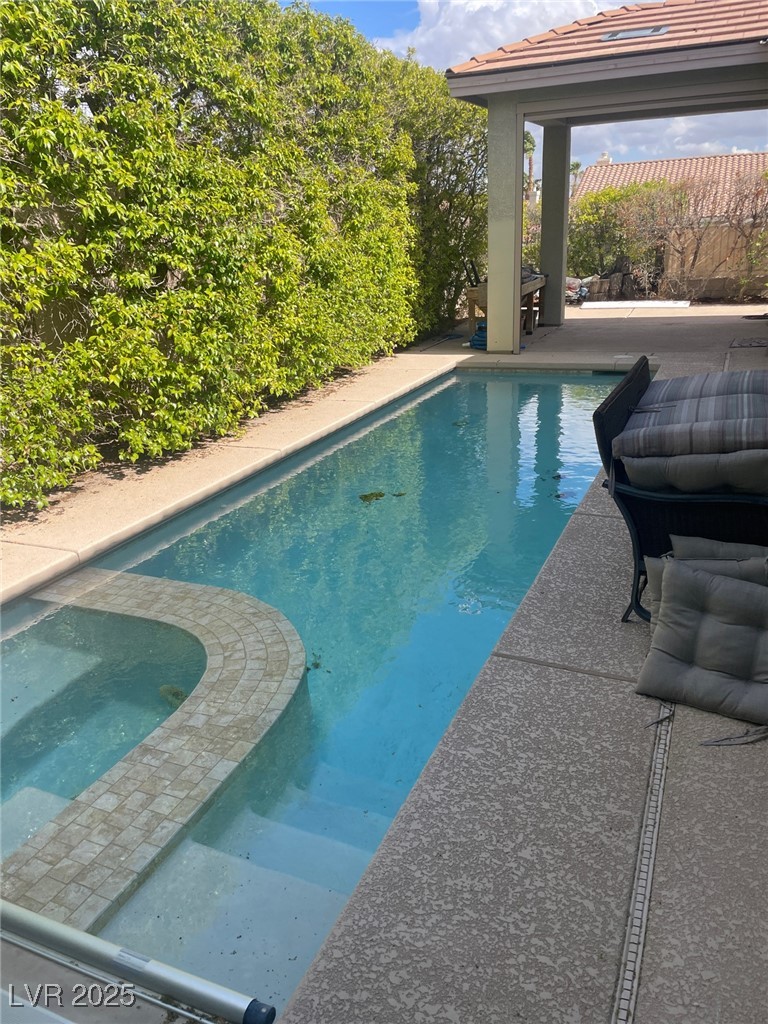 1886 Desert Forest Way