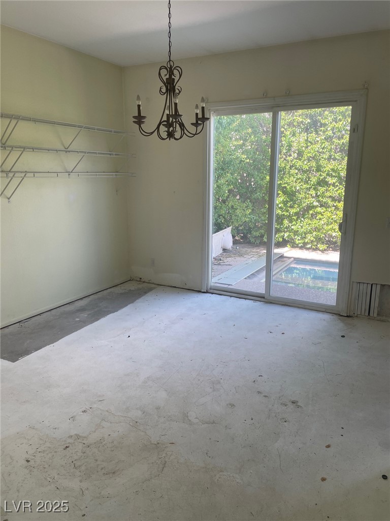 1886 Desert Forest Way