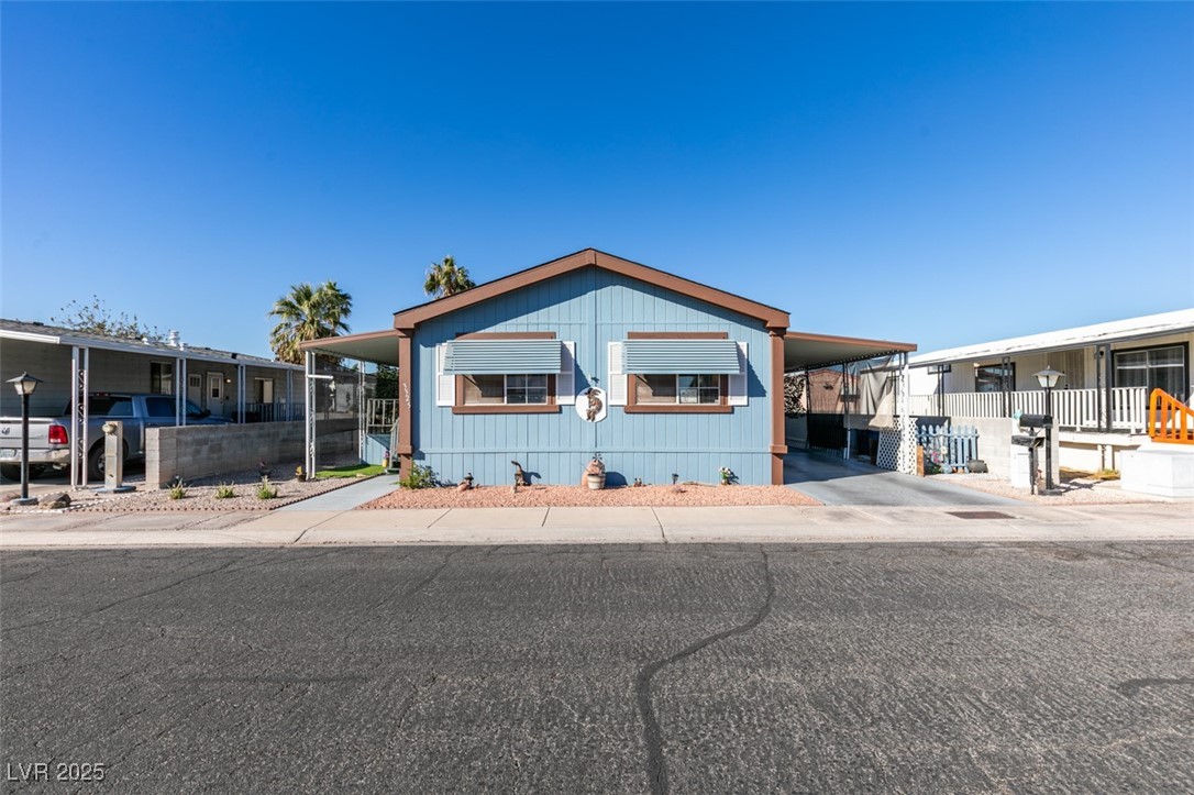 3325 Isle Royale Drive