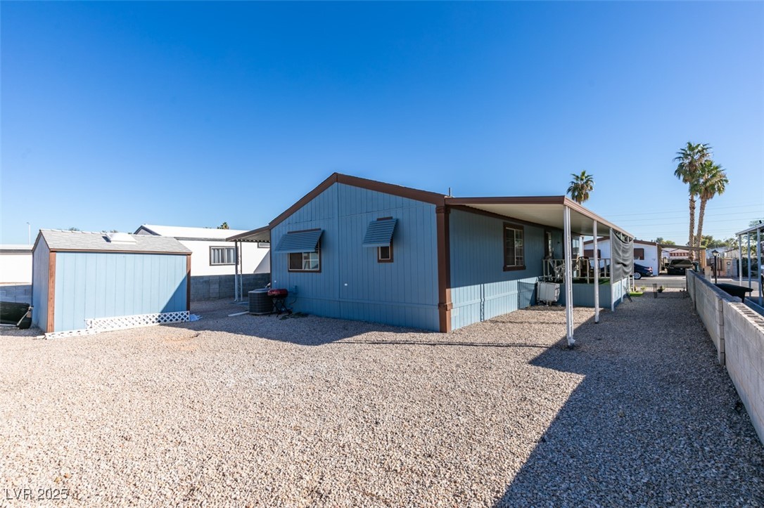 3325 Isle Royale Drive