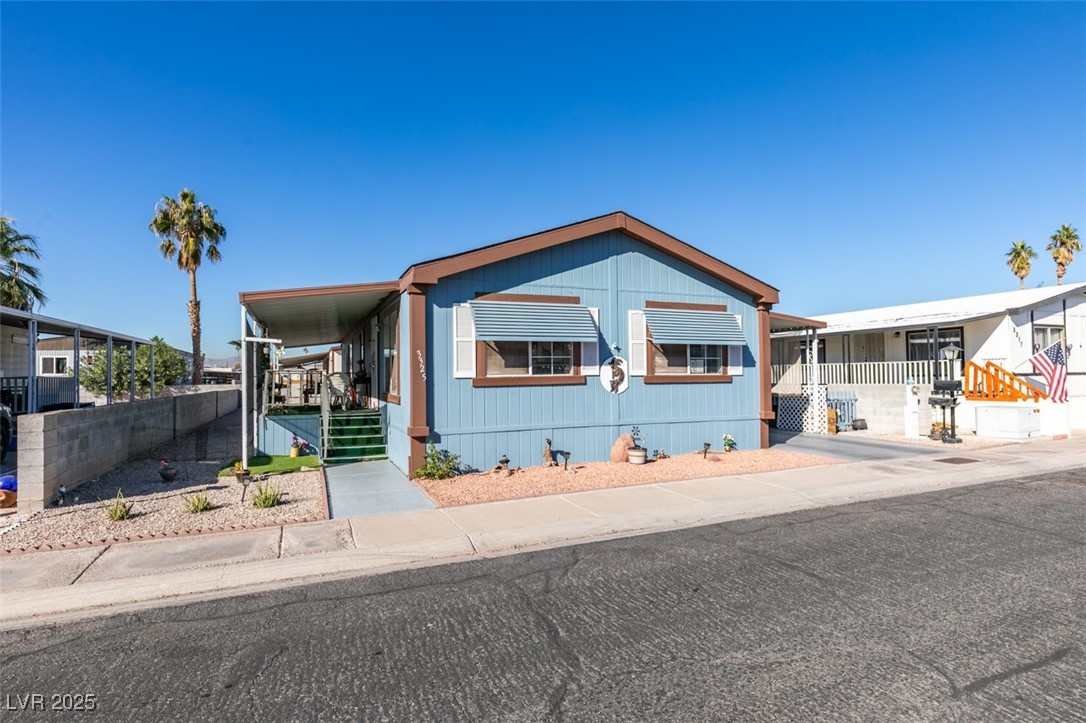 3325 Isle Royale Drive