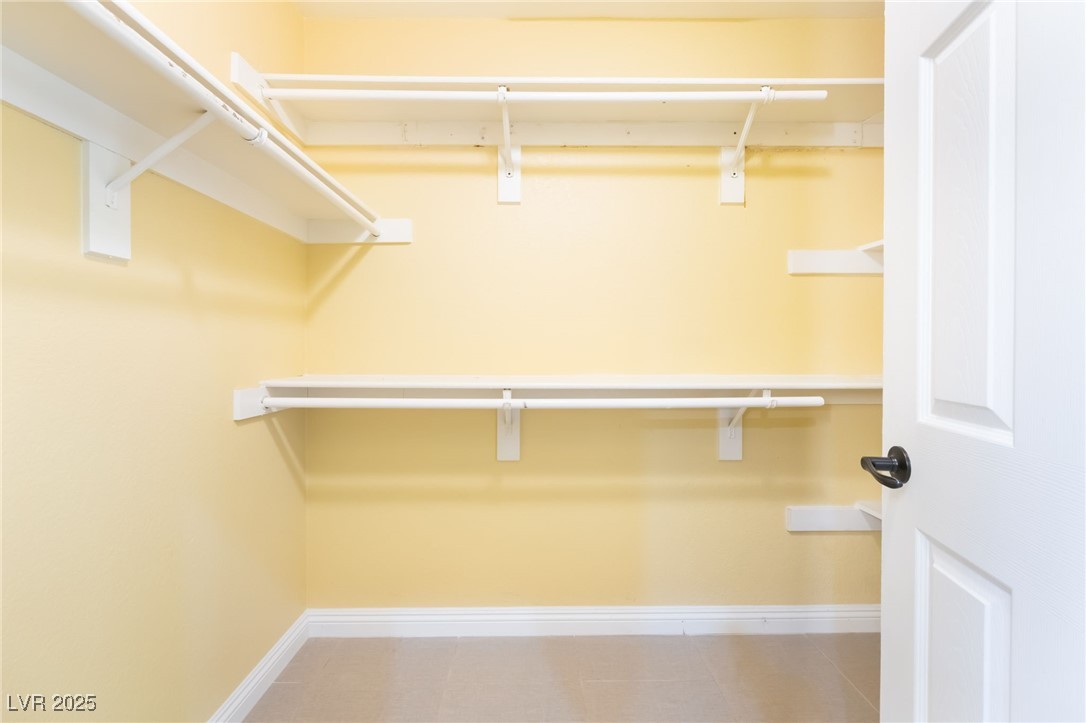 9216 Sun Rose Avenue