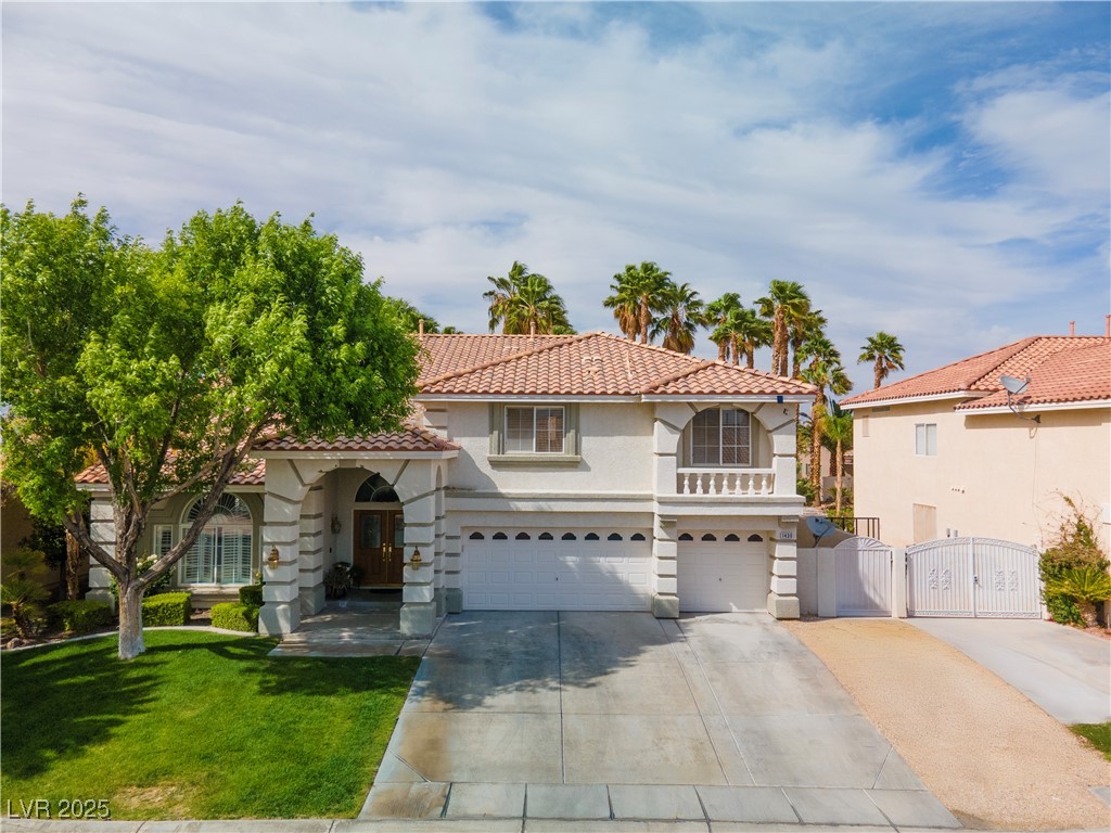 1430 October Oak Avenue