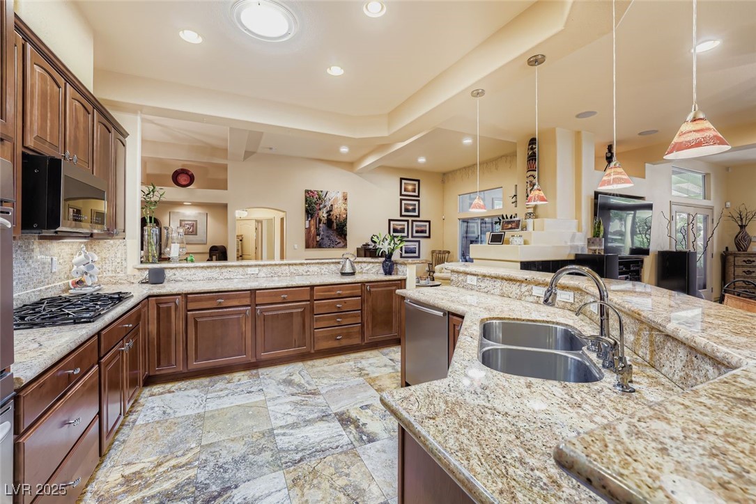 4727 El Presidente Drive