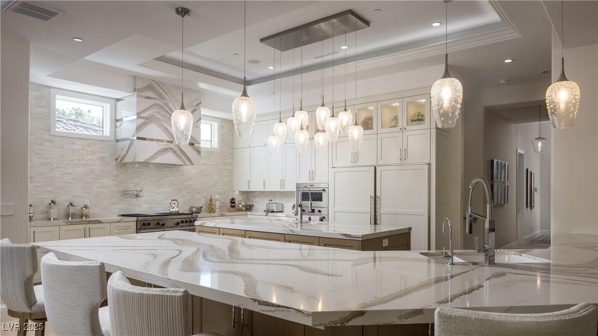 22 Castle Oaks Court