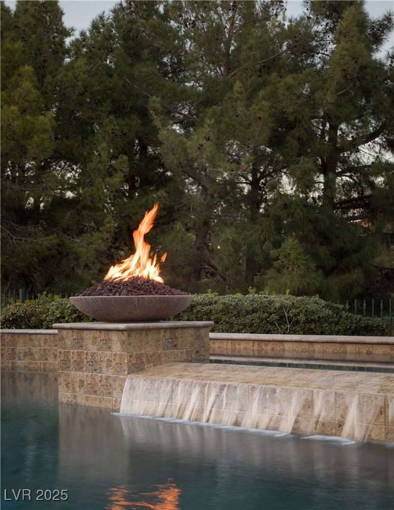 22 Castle Oaks Court