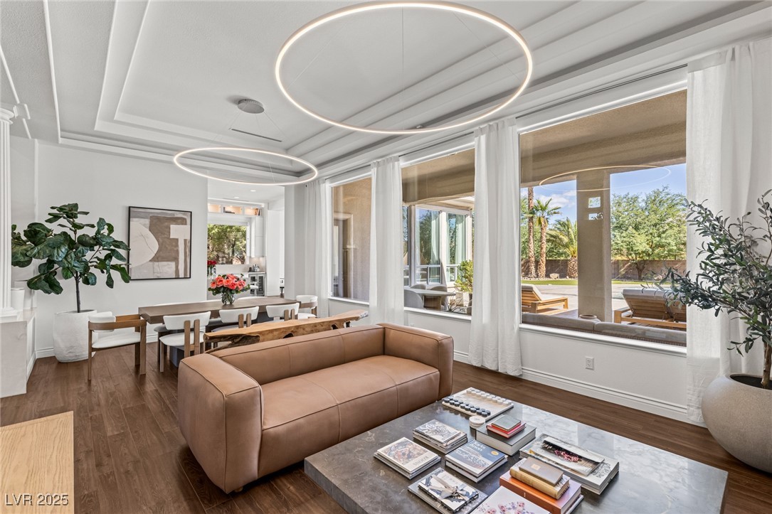 7304 Buttons Ridge Drive