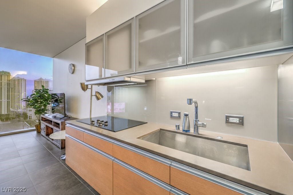 3722 Las Vegas Boulevard 1204