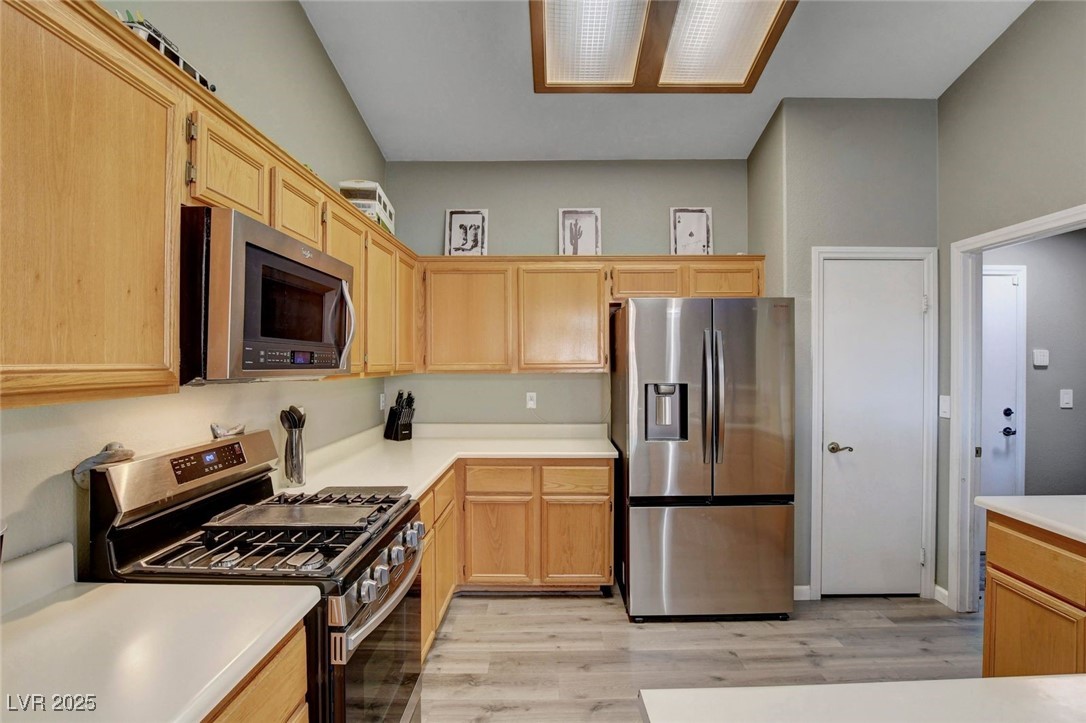 1106 Hutch Court
