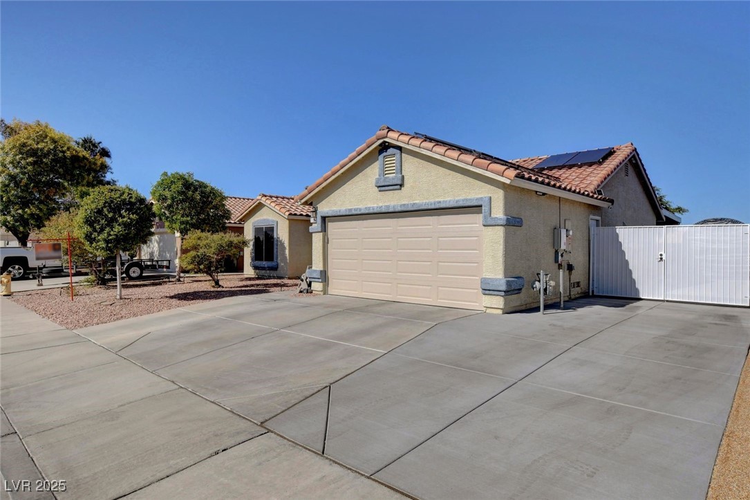 1106 Hutch Court