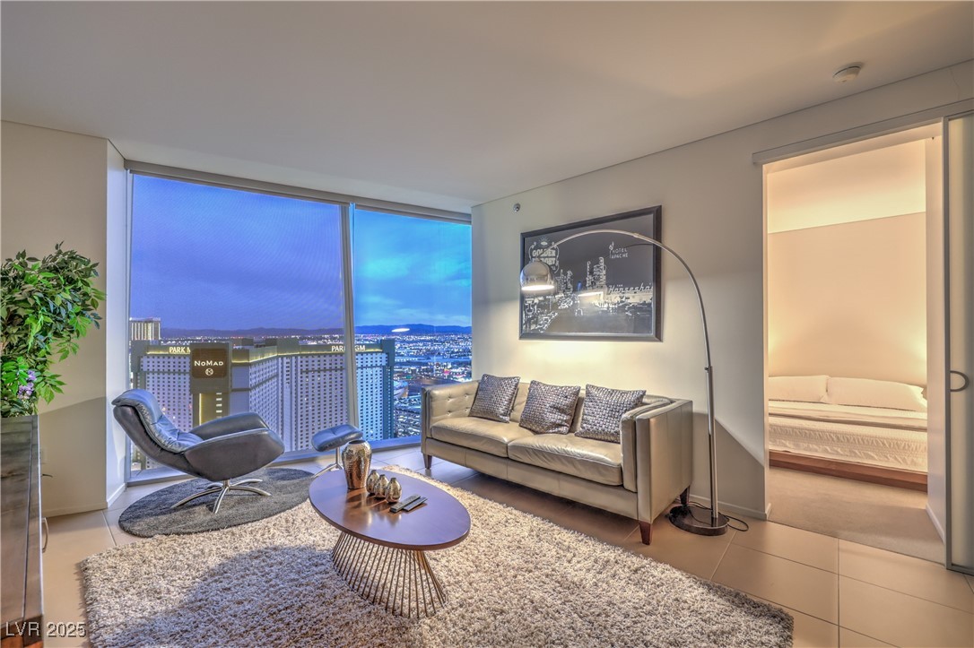 3726 Las Vegas Boulevard 3105