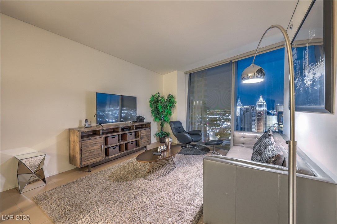 3726 Las Vegas Boulevard 3105