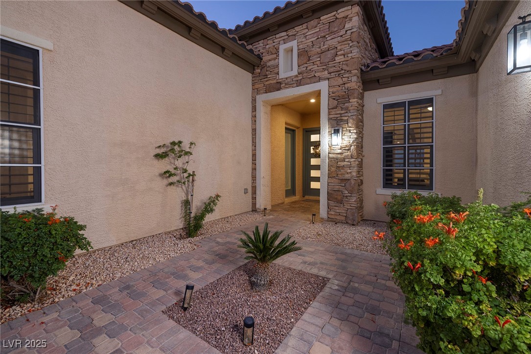 2840 Foxtail Creek Avenue