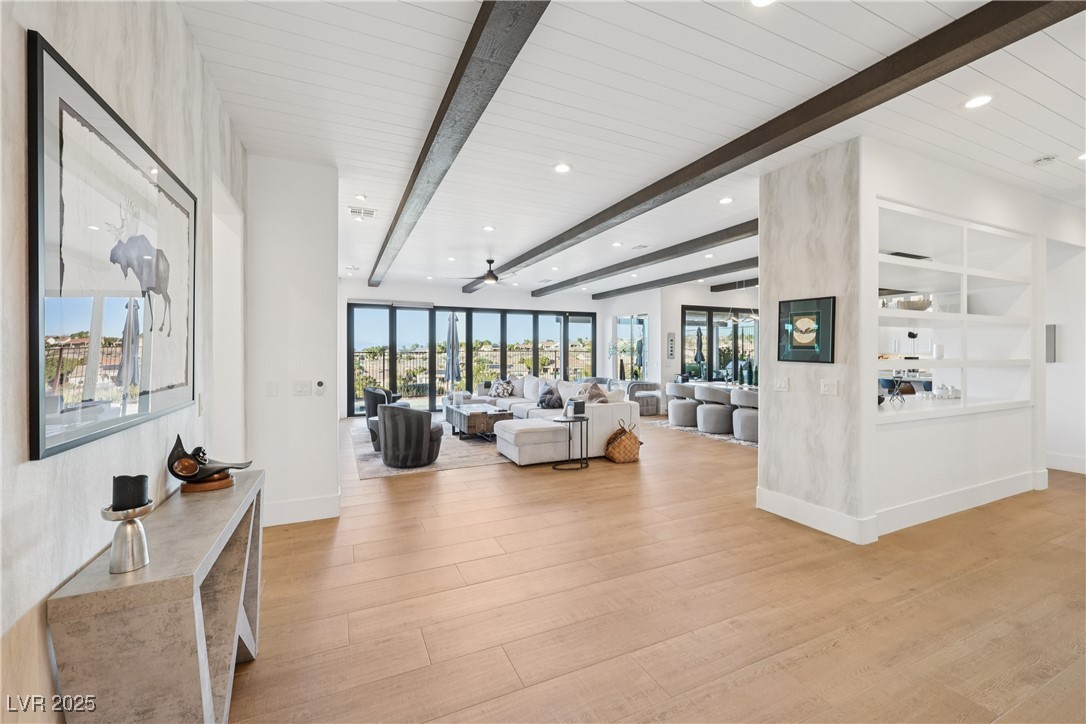 2840 Foxtail Creek Avenue