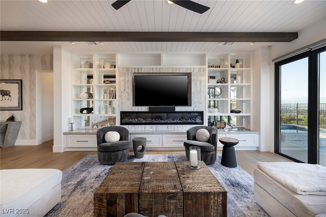 2840 Foxtail Creek Avenue